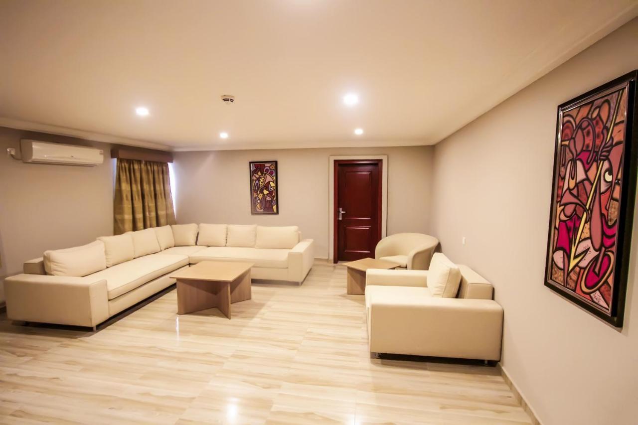 Visa Karena Hotels Port Harcourt Kültér fotó