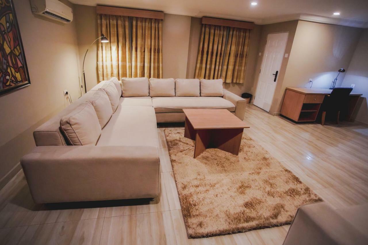 Visa Karena Hotels Port Harcourt Kültér fotó