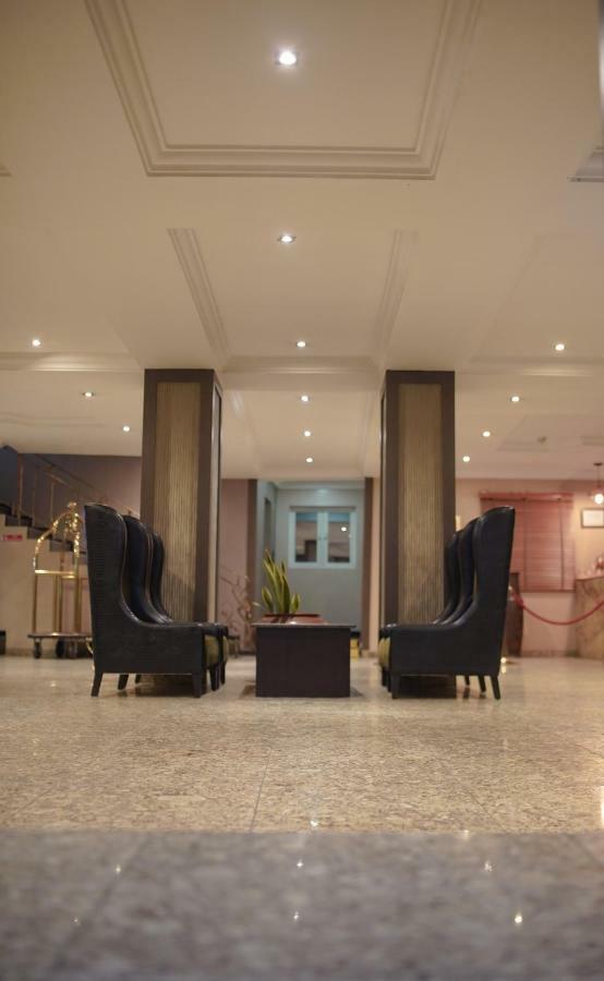 Visa Karena Hotels Port Harcourt Kültér fotó