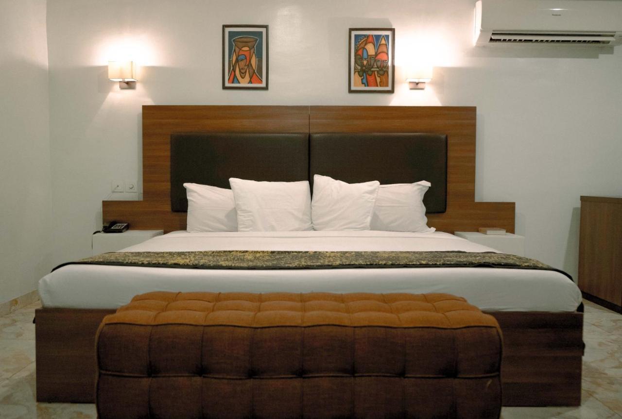 Visa Karena Hotels Port Harcourt Kültér fotó
